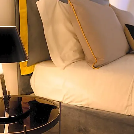 Couette-café Savoia 4*