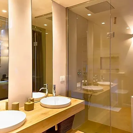 Savoia Couette-café 4*