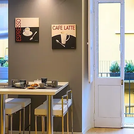 Couette-café Savoia 4*