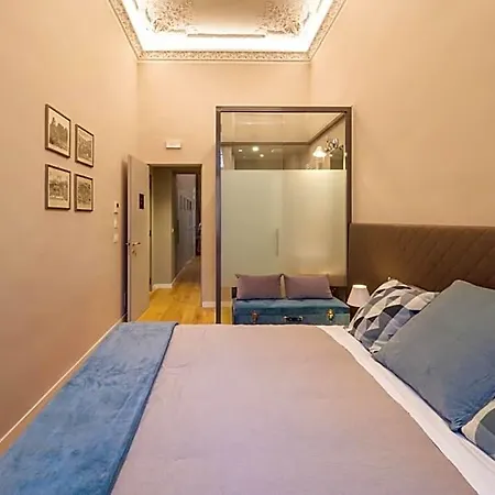 Savoia Couette-café 4*