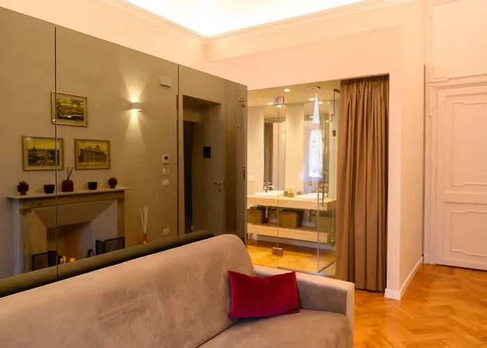 Savoia 4*