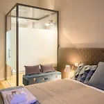 Savoia 4*