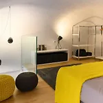 Savoia 4*