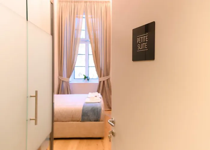 Bed & Breakfast Savoia 4*
